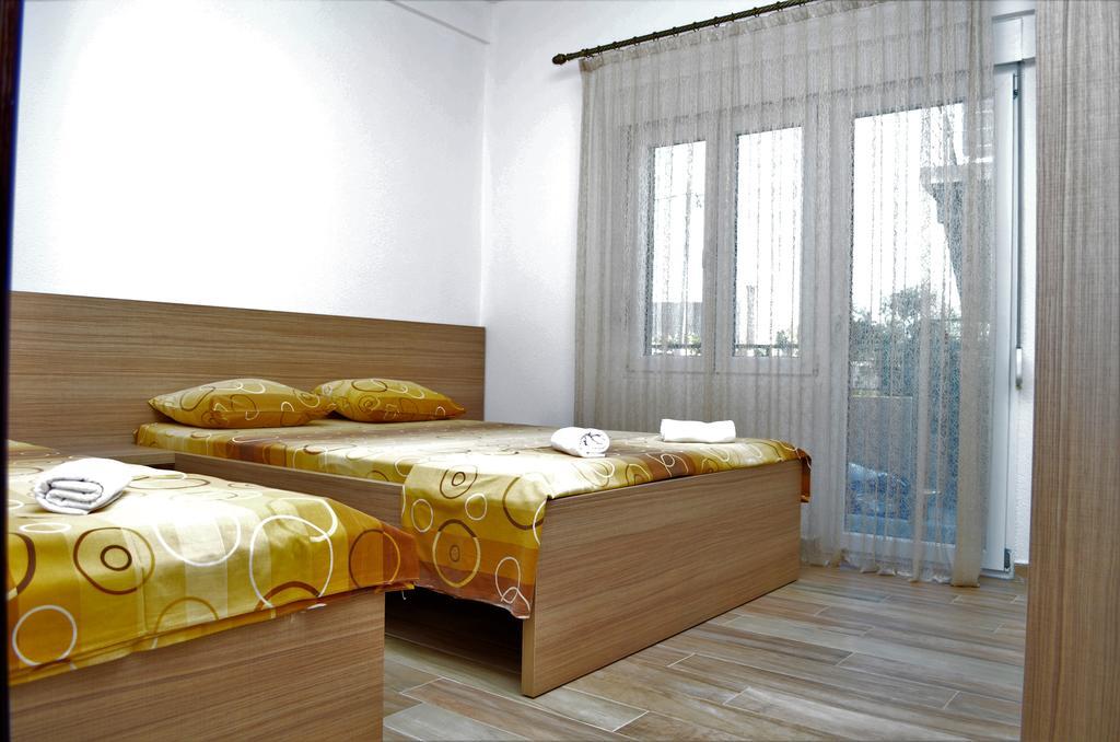 Apartments Md Lux 2 Sutomore Bagian luar foto