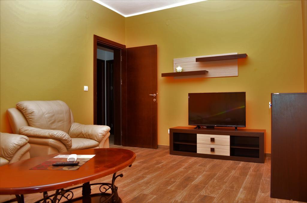 Apartments Md Lux 2 Sutomore Bagian luar foto