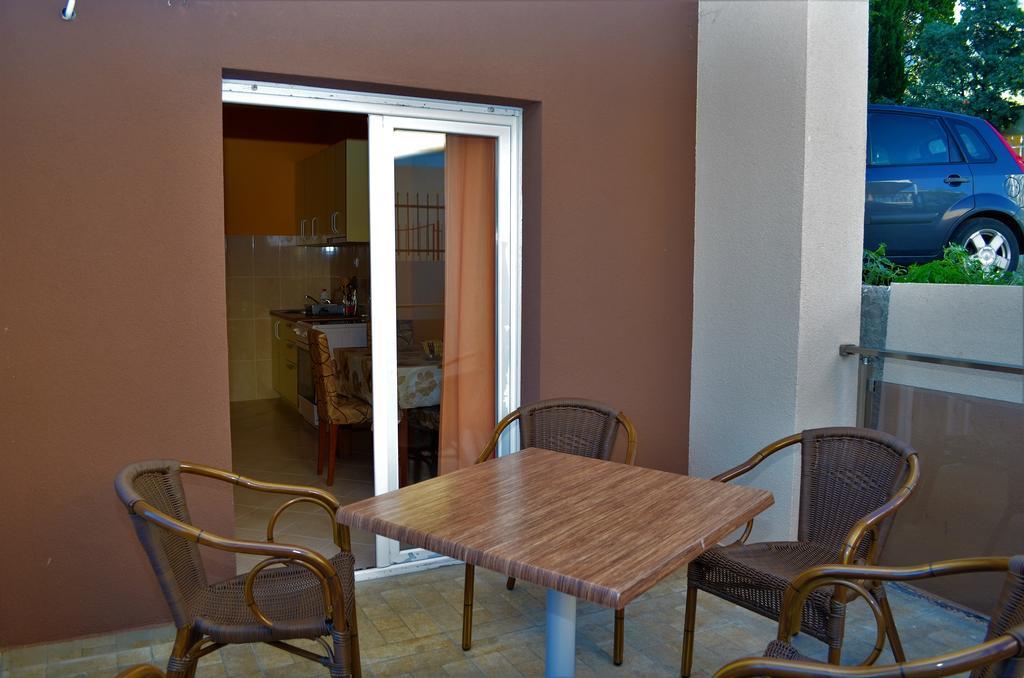Apartments Md Lux 2 Sutomore Bagian luar foto