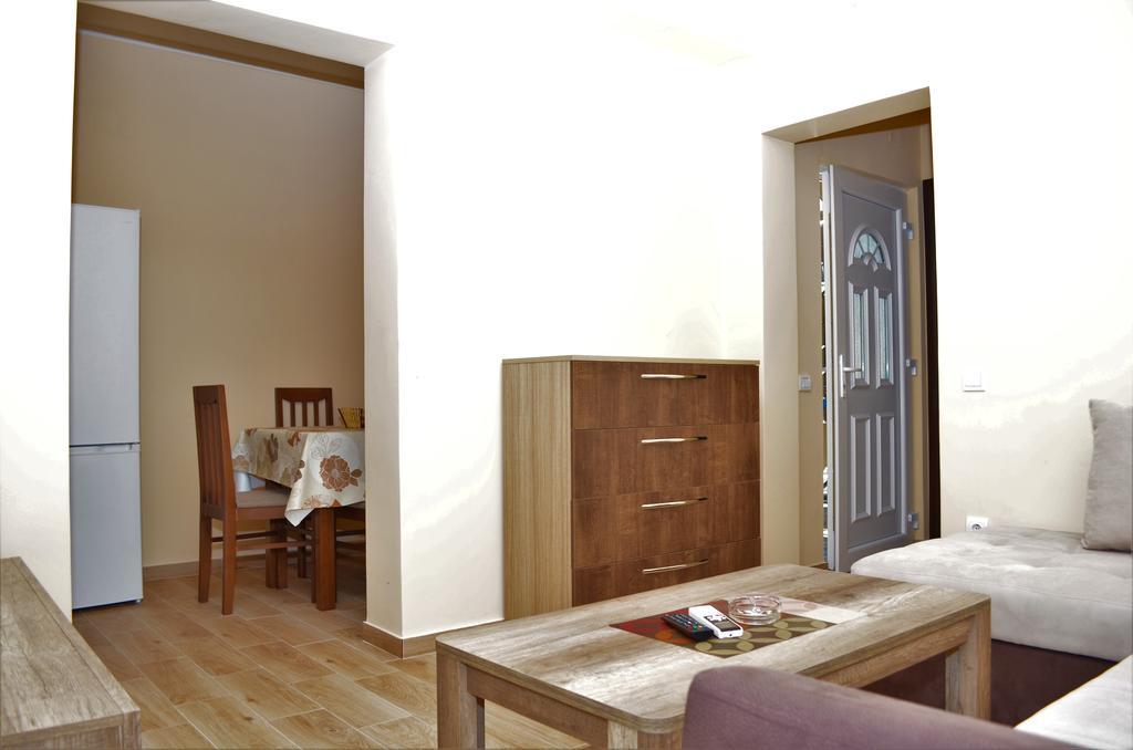 Apartments Md Lux 2 Sutomore Bagian luar foto