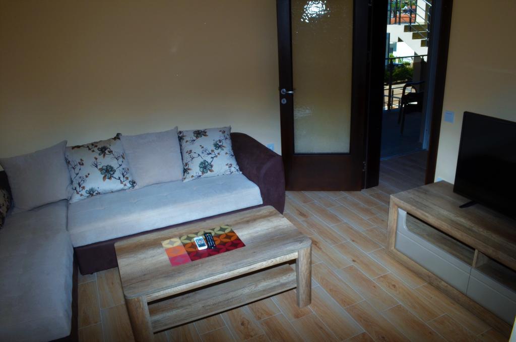 Apartments Md Lux 2 Sutomore Bagian luar foto